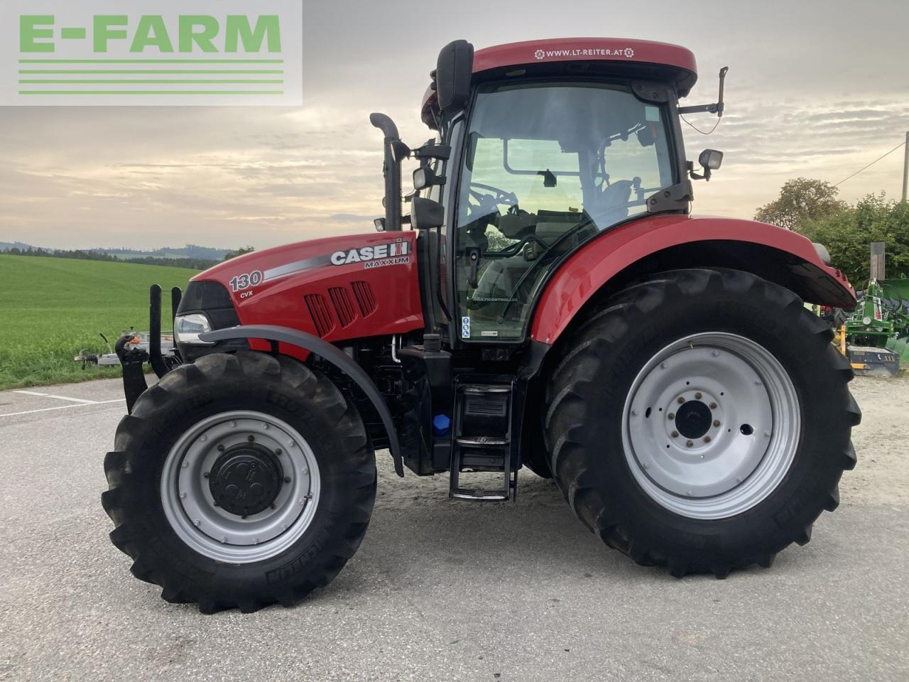 Case-IH maxxum cvx 130 profi - Tracteur agricole: photos 2 Case-IH maxxum cvx 130 profi - Tracteur agricole: photos 2
