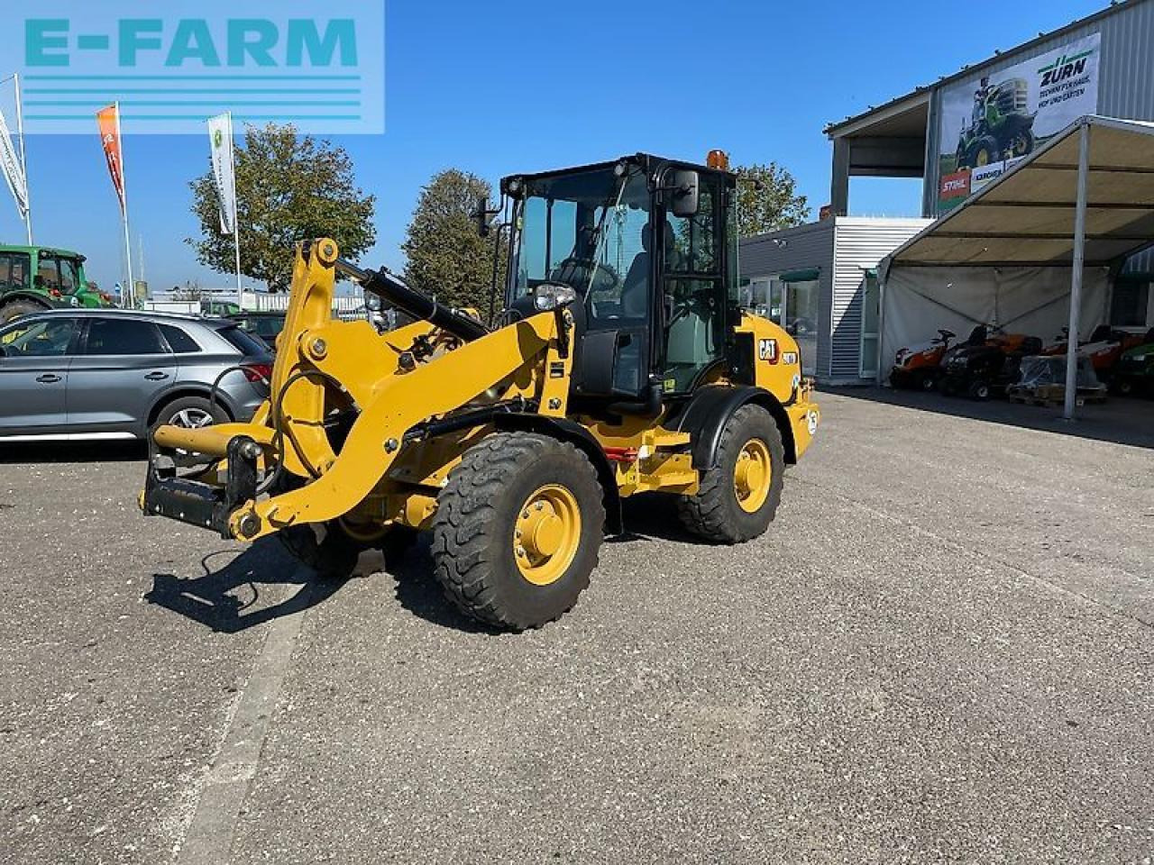 Caterpillar 907m - Mini pelle: photos 1 Caterpillar 907m - Mini pelle: photos 1