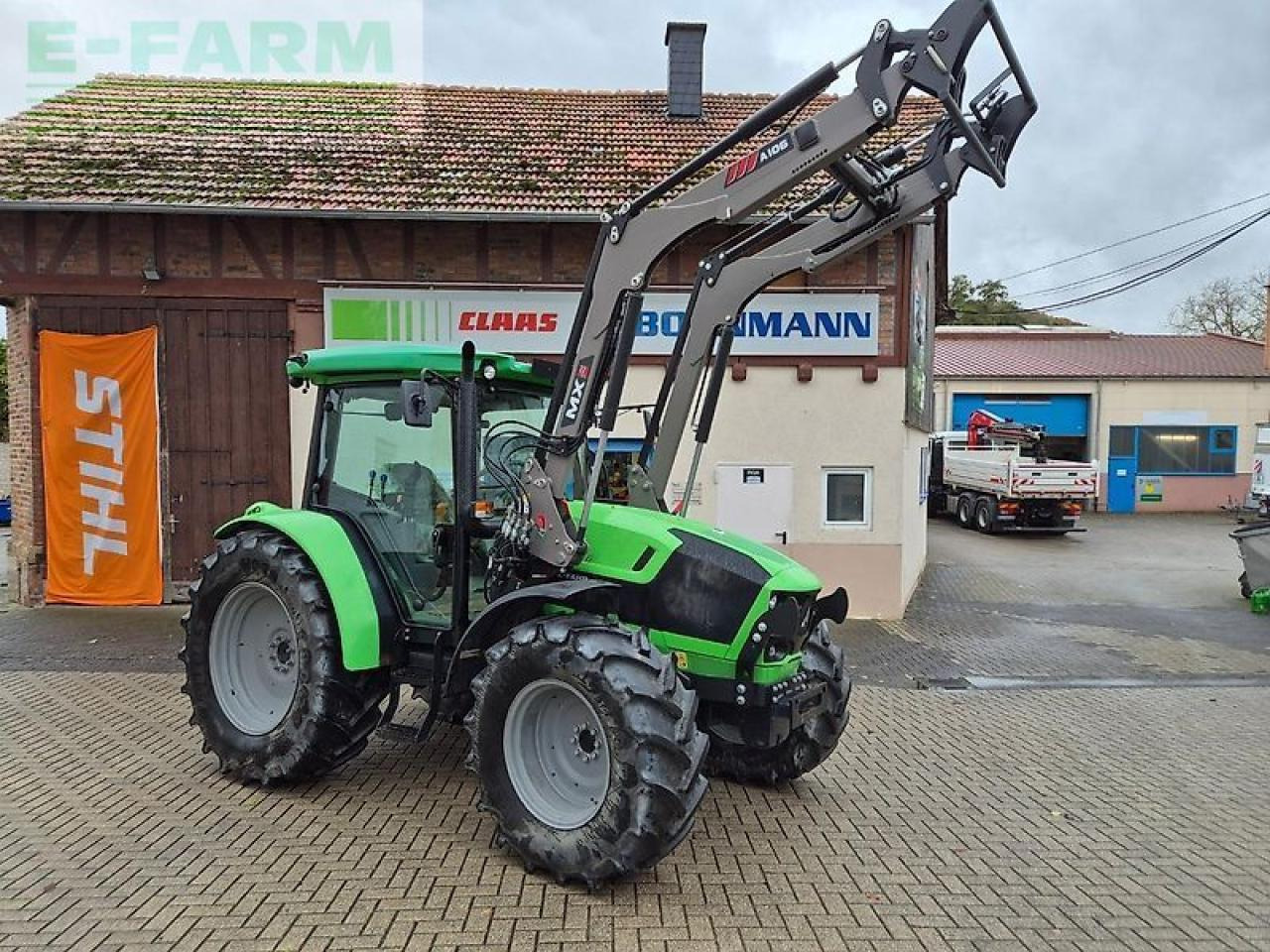 Deutz-Fahr 5105.4 g mit frontlader - Tracteur agricole: photos 1 Deutz-Fahr 5105.4 g mit frontlader - Tracteur agricole: photos 1