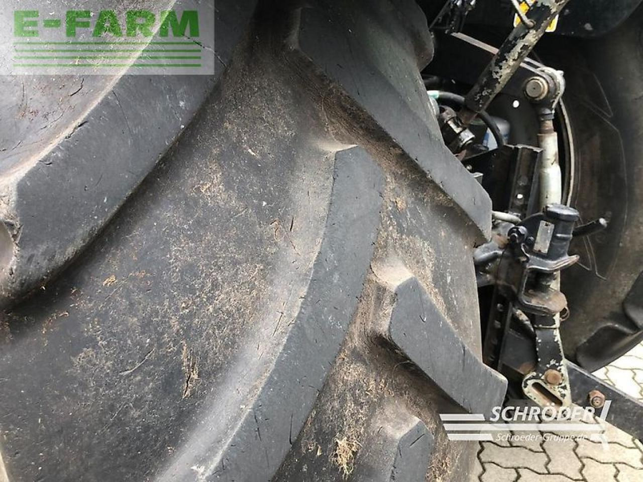 Tracteur agricole Deutz-Fahr agrotron 6210 c shift: photos 11