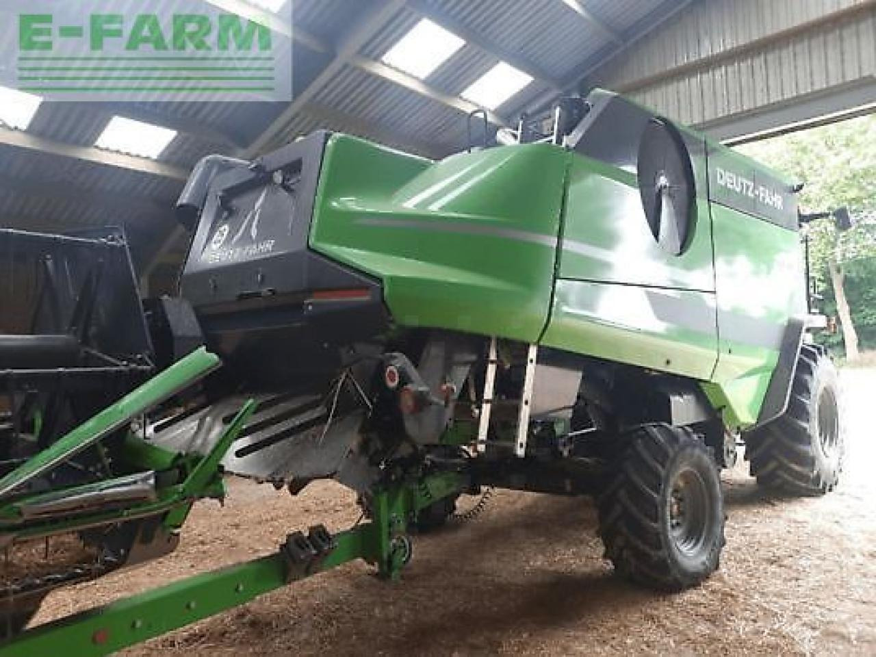 Deutz-Fahr c9306ts - Moissonneuse-batteuse: photos 2 Deutz-Fahr c9306ts - Moissonneuse-batteuse: photos 2