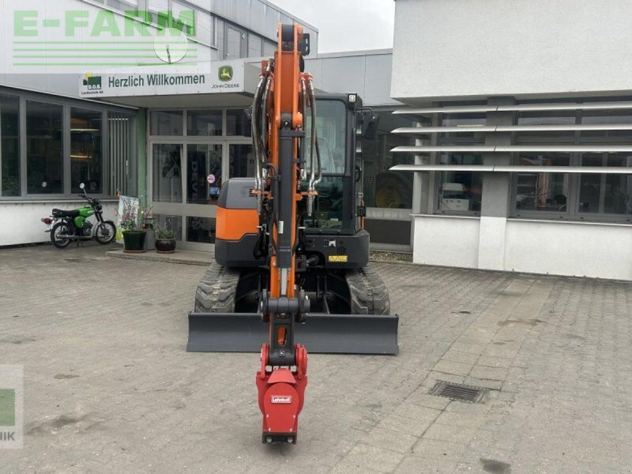 Doosan dx55r-7 - Mini pelle: photos 2 Doosan dx55r-7 - Mini pelle: photos 2