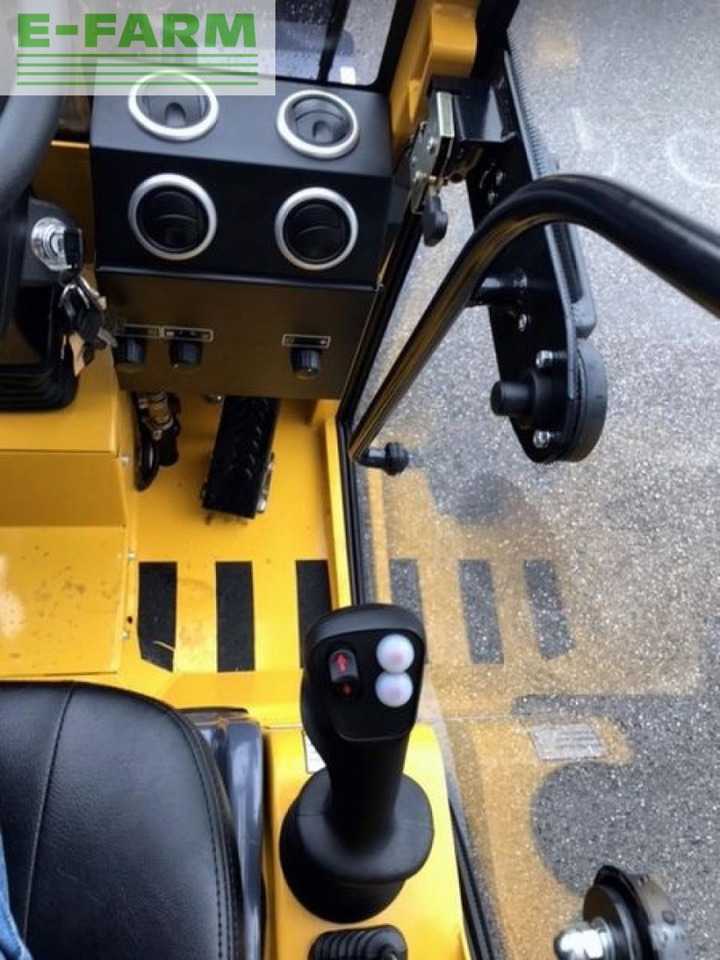 Mini pelle Eurotrac 810 / w11-c hoflader: photos 7