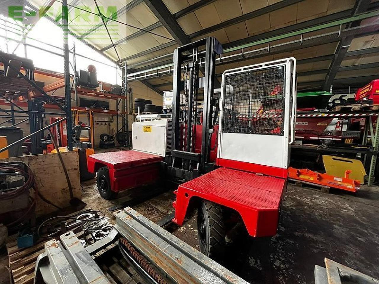 Farma sf30 diesel-seitenstapler - Chariot élévateur: photos 2 Farma sf30 diesel-seitenstapler - Chariot élévateur: photos 2