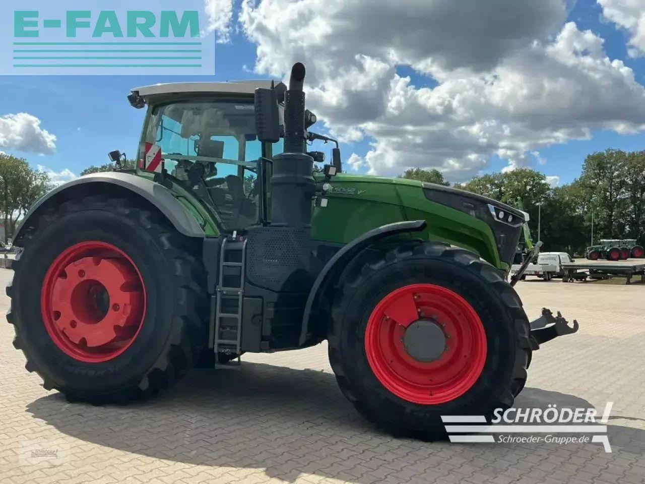 Fendt 1050 vario s4 profi plus ProfiPlus - Tracteur agricole: photos 4 Fendt 1050 vario s4 profi plus ProfiPlus - Tracteur agricole: photos 4