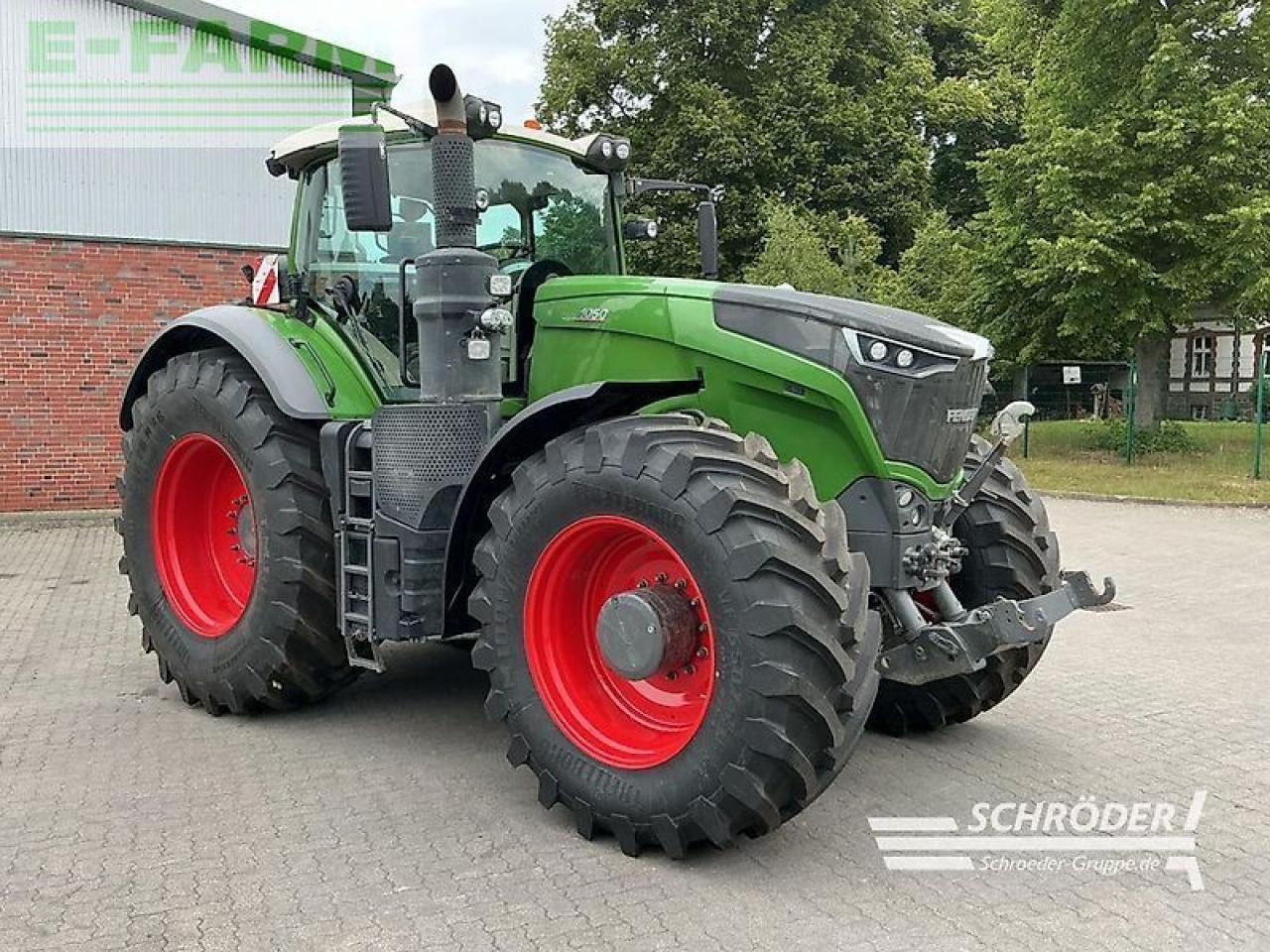 Fendt 1050 vario s4 profi plus - motor neu - Tracteur agricole: photos 1 Fendt 1050 vario s4 profi plus - motor neu - Tracteur agricole: photos 1