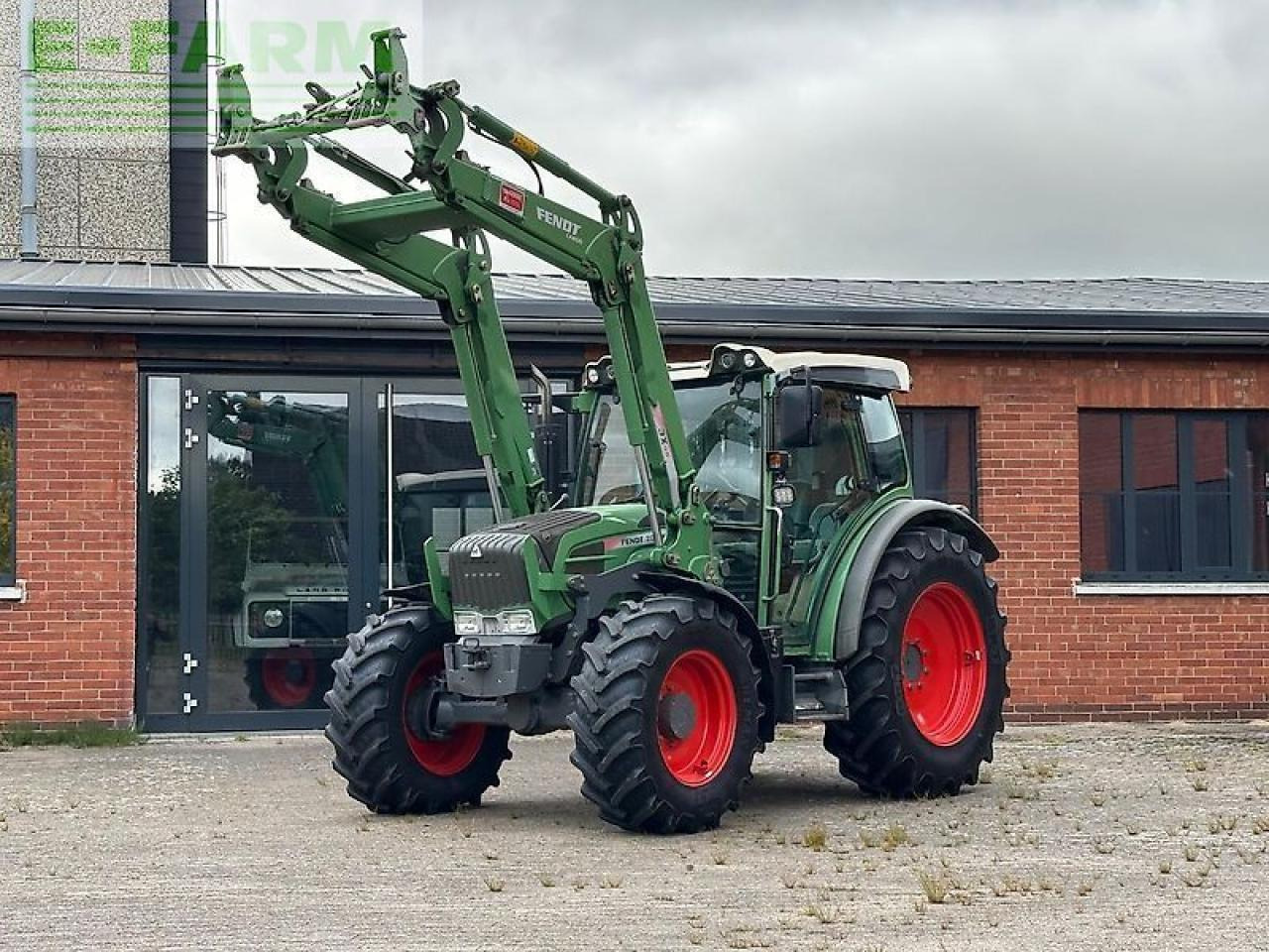 Fendt 209 s vario *frontlader fendt cargo 3x65* - Tracteur agricole: photos 2 Fendt 209 s vario *frontlader fendt cargo 3x65* - Tracteur agricole: photos 2