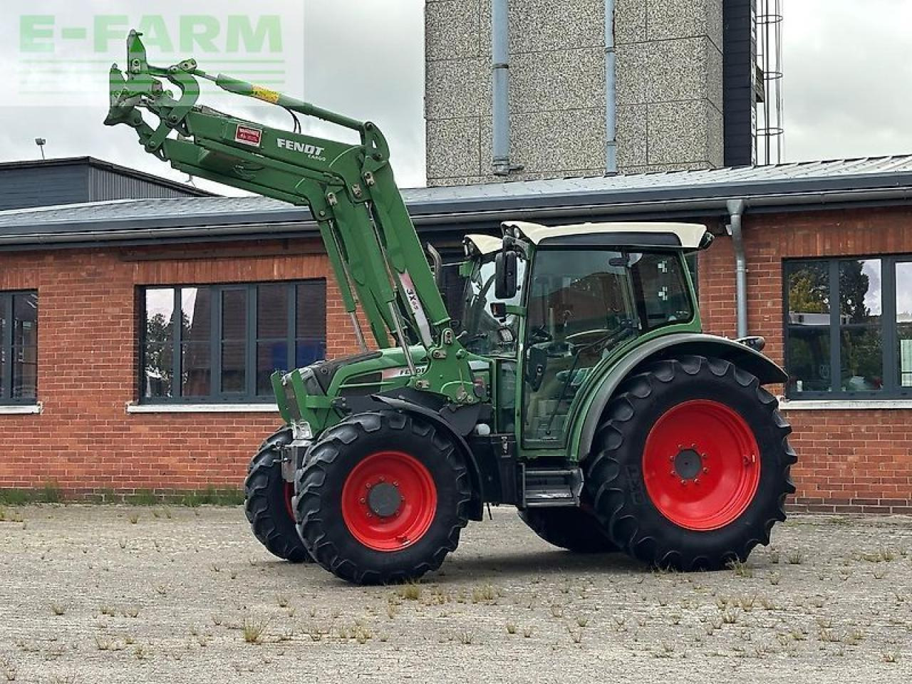 Fendt 209 s vario *frontlader fendt cargo 3x65* - Tracteur agricole: photos 3 Fendt 209 s vario *frontlader fendt cargo 3x65* - Tracteur agricole: photos 3