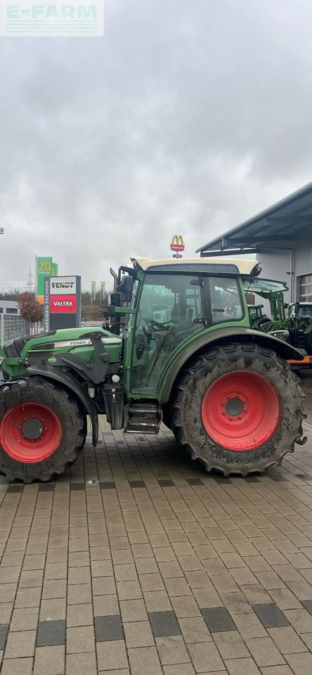 Fendt 211 S - Tracteur agricole: photos 4 Fendt 211 S - Tracteur agricole: photos 4