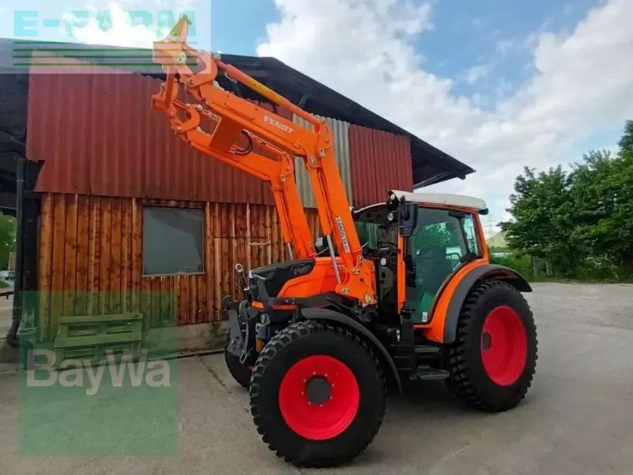 Fendt 211 s vario gen3 power - Tracteur agricole: photos 1 Fendt 211 s vario gen3 power - Tracteur agricole: photos 1
