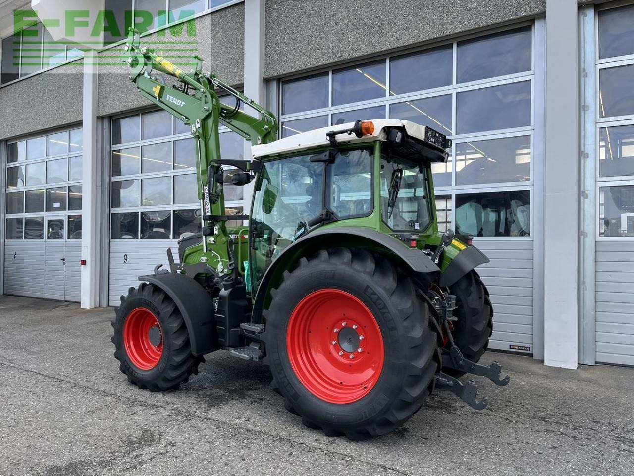 Fendt 211 s vario gen3 power setting 2 - Tracteur agricole: photos 2 Fendt 211 s vario gen3 power setting 2 - Tracteur agricole: photos 2