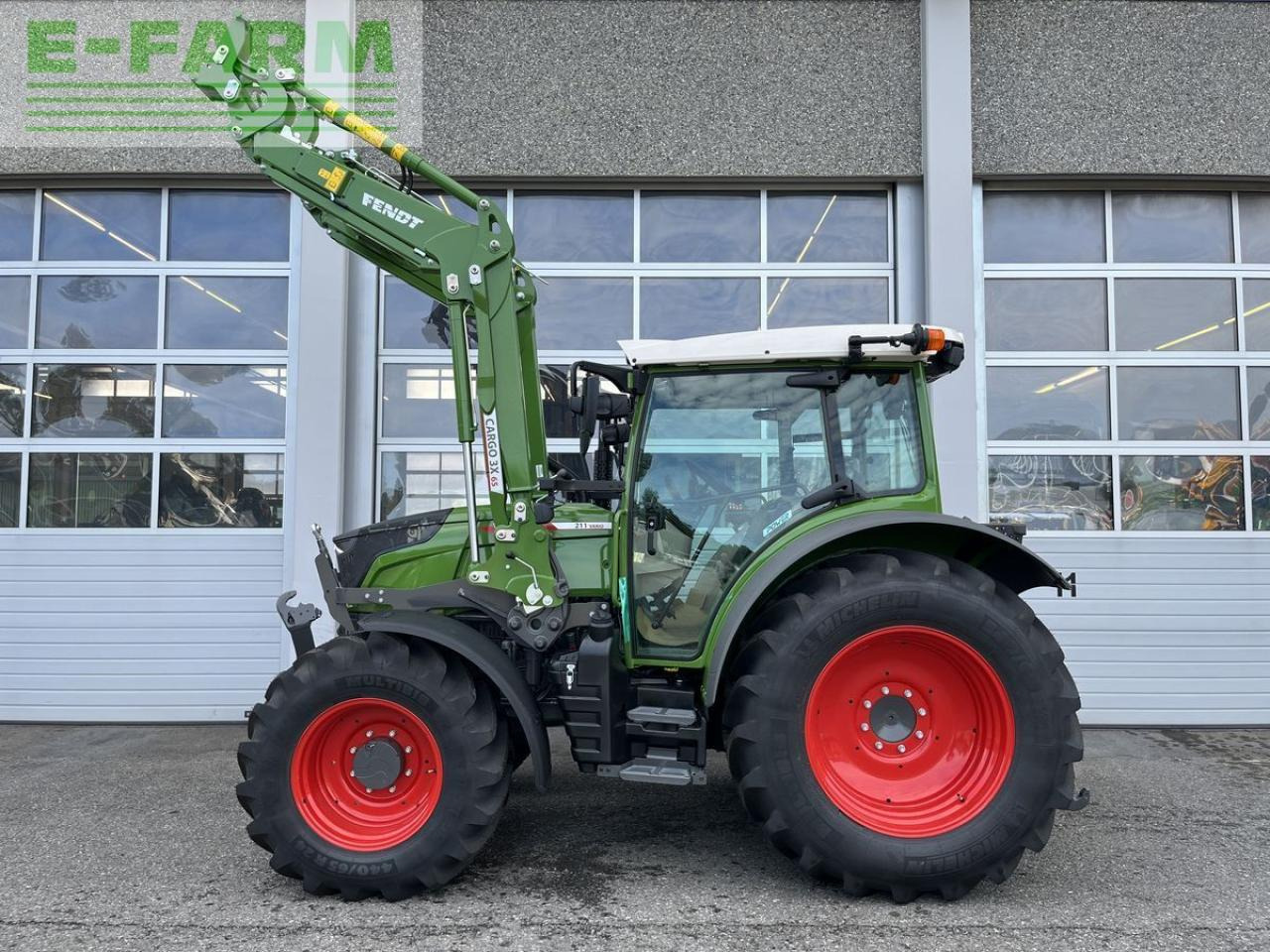Fendt 211 s vario gen3 power setting 2 - Tracteur agricole: photos 1 Fendt 211 s vario gen3 power setting 2 - Tracteur agricole: photos 1