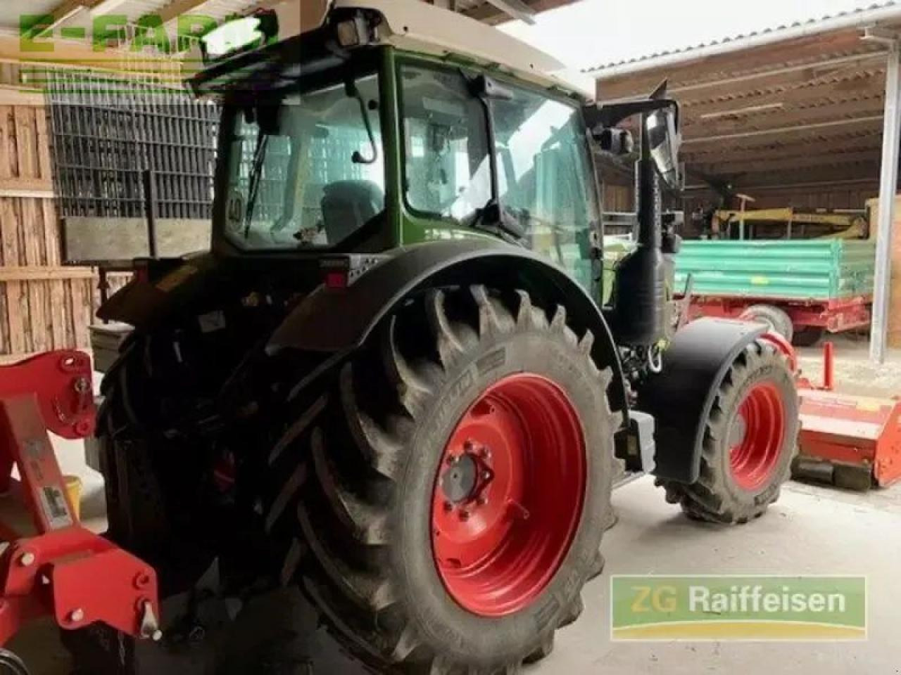 Fendt 211 vario power setting 2 - Tracteur agricole: photos 2 Fendt 211 vario power setting 2 - Tracteur agricole: photos 2