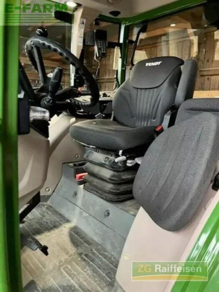Fendt 211 vario power setting 2 - Tracteur agricole: photos 4 Fendt 211 vario power setting 2 - Tracteur agricole: photos 4