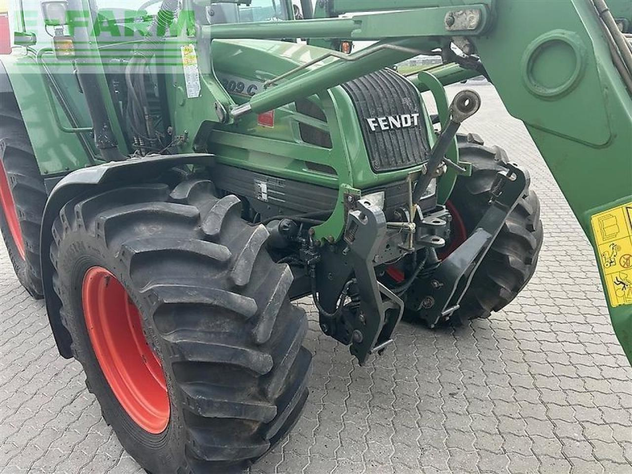 Fendt 309 c med fendt læsser - Tracteur agricole: photos 3 Fendt 309 c med fendt læsser - Tracteur agricole: photos 3