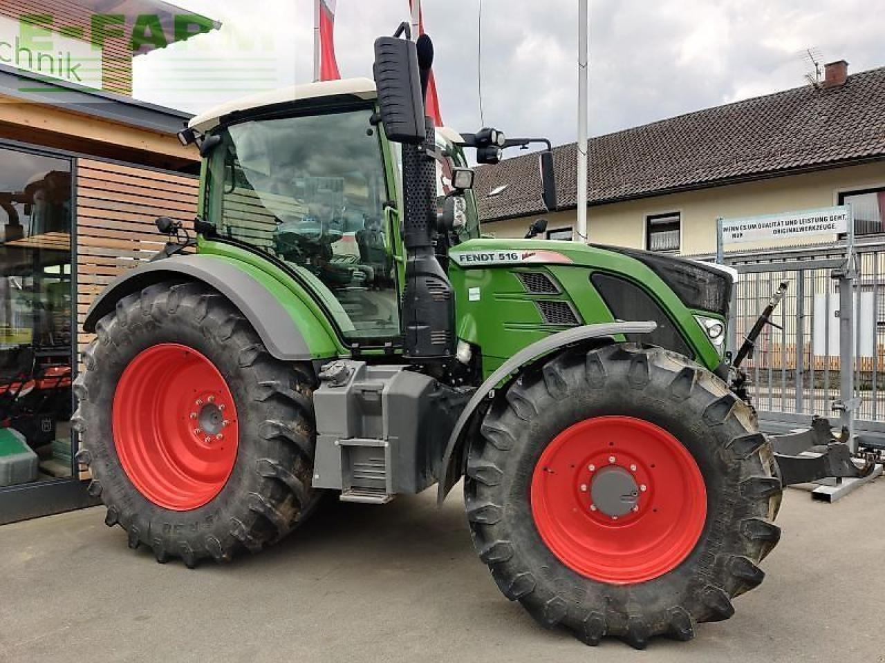 Fendt 516 vario s4 profi plus ProfiPlus - Tracteur agricole: photos 4 Fendt 516 vario s4 profi plus ProfiPlus - Tracteur agricole: photos 4