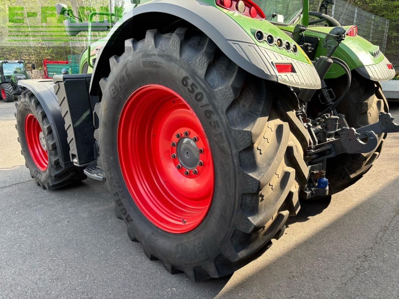 Tracteur agricole Fendt 718 Vario: photos 15 Tracteur agricole Fendt 718 Vario: photos 15