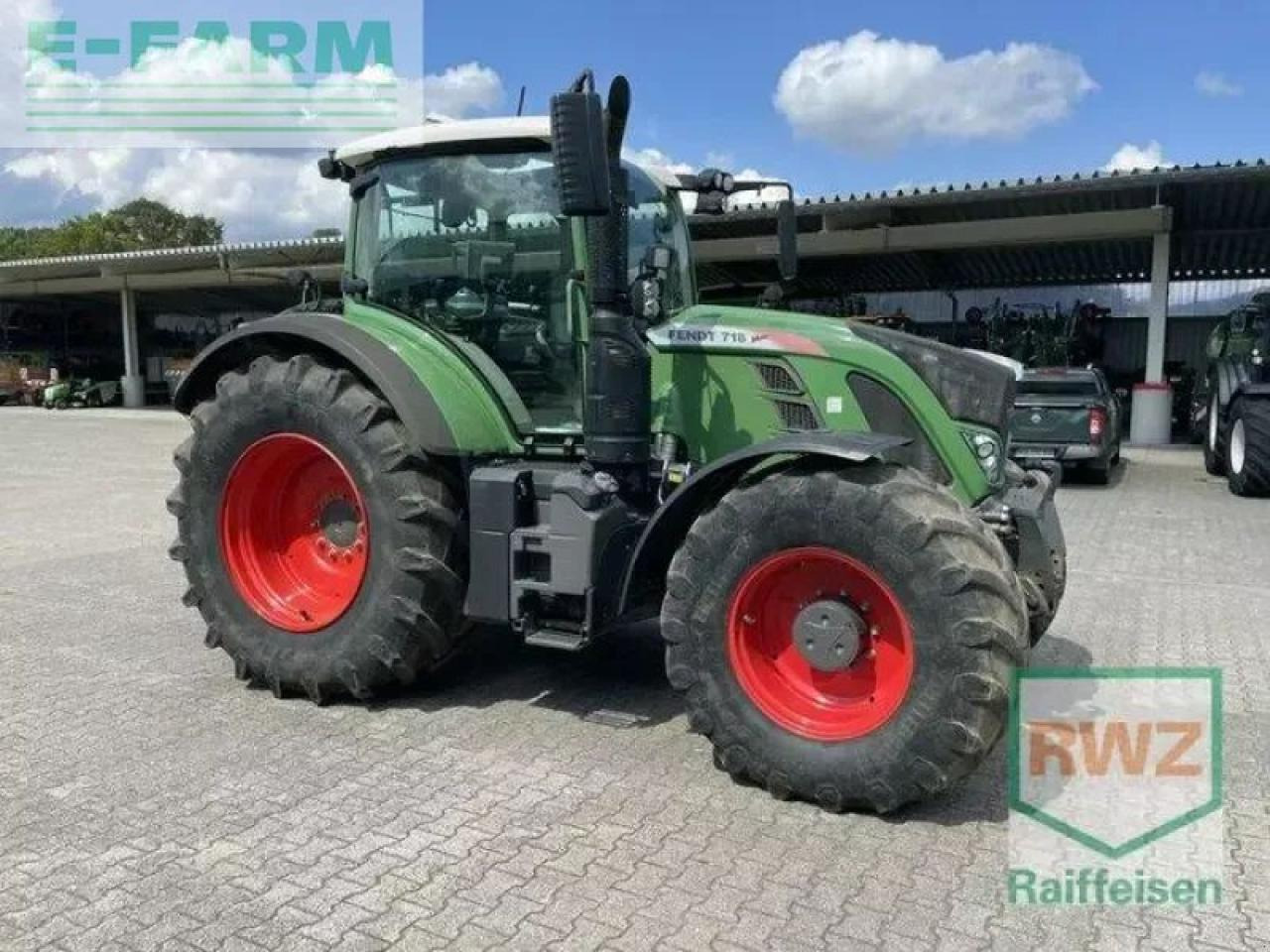 Fendt 718 s4 profi-plus - Tracteur agricole: photos 2 Fendt 718 s4 profi-plus - Tracteur agricole: photos 2
