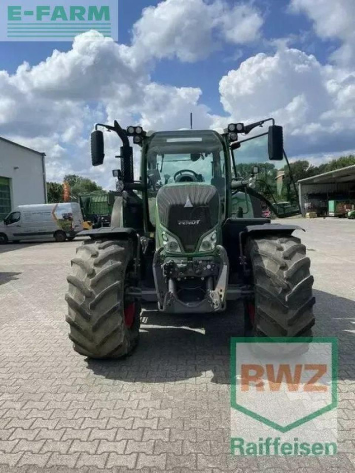 Fendt 718 s4 profi-plus - Tracteur agricole: photos 3 Fendt 718 s4 profi-plus - Tracteur agricole: photos 3