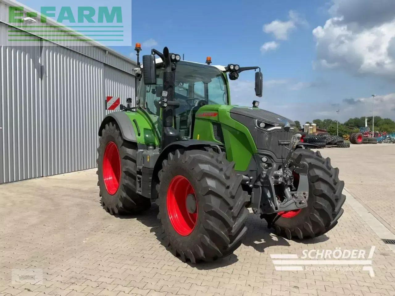 Fendt 720 vario gen7 power plus PowerPlus - Tracteur agricole: photos 2 Fendt 720 vario gen7 power plus PowerPlus - Tracteur agricole: photos 2
