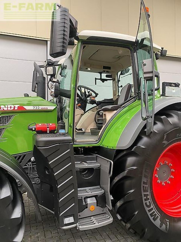 Fendt 722 vario gen.6 profi+ setting2 profiplus nur 1.245 h (724 kein 720 718) - Tracteur agricole: photos 3 Fendt 722 vario gen.6 profi+ setting2 profiplus nur 1.245 h (724 kein 720 718) - Tracteur agricole: photos 3