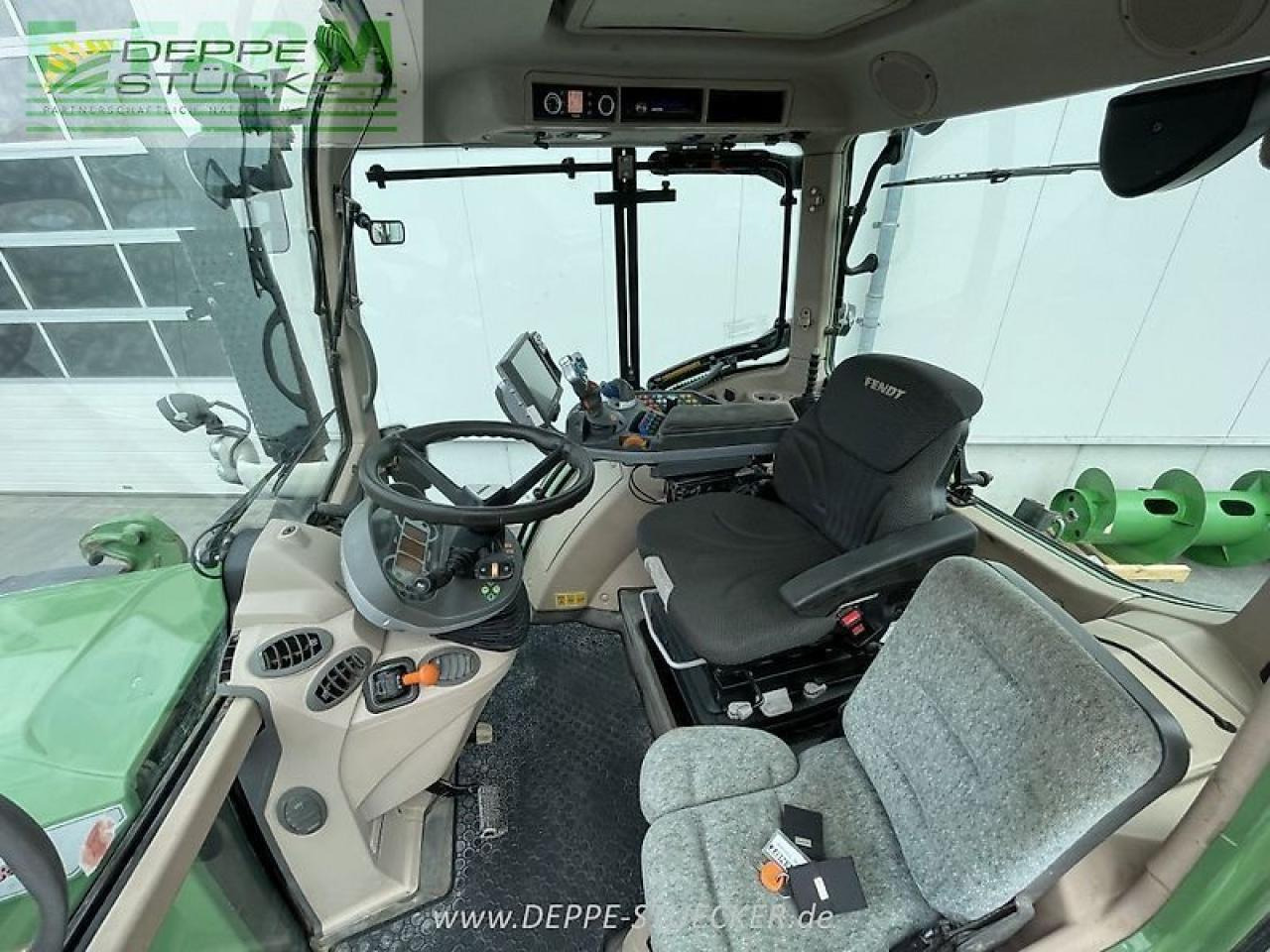 Tracteur agricole Fendt 724 profi plus: photos 11