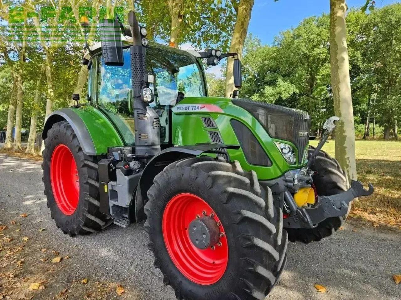 Fendt 724 s4 profi plus (718 720 722 ) - Tracteur agricole: photos 2 Fendt 724 s4 profi plus (718 720 722 ) - Tracteur agricole: photos 2