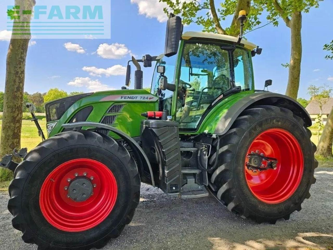 Fendt 724 s4 profi plus (718 720 722 ). - Tracteur agricole: photos 1 Fendt 724 s4 profi plus (718 720 722 ). - Tracteur agricole: photos 1