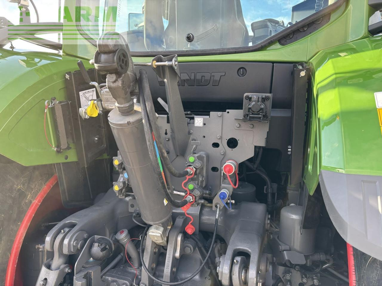 Tracteur agricole Fendt 724 vario profi+ ProfiPlus: photos 16