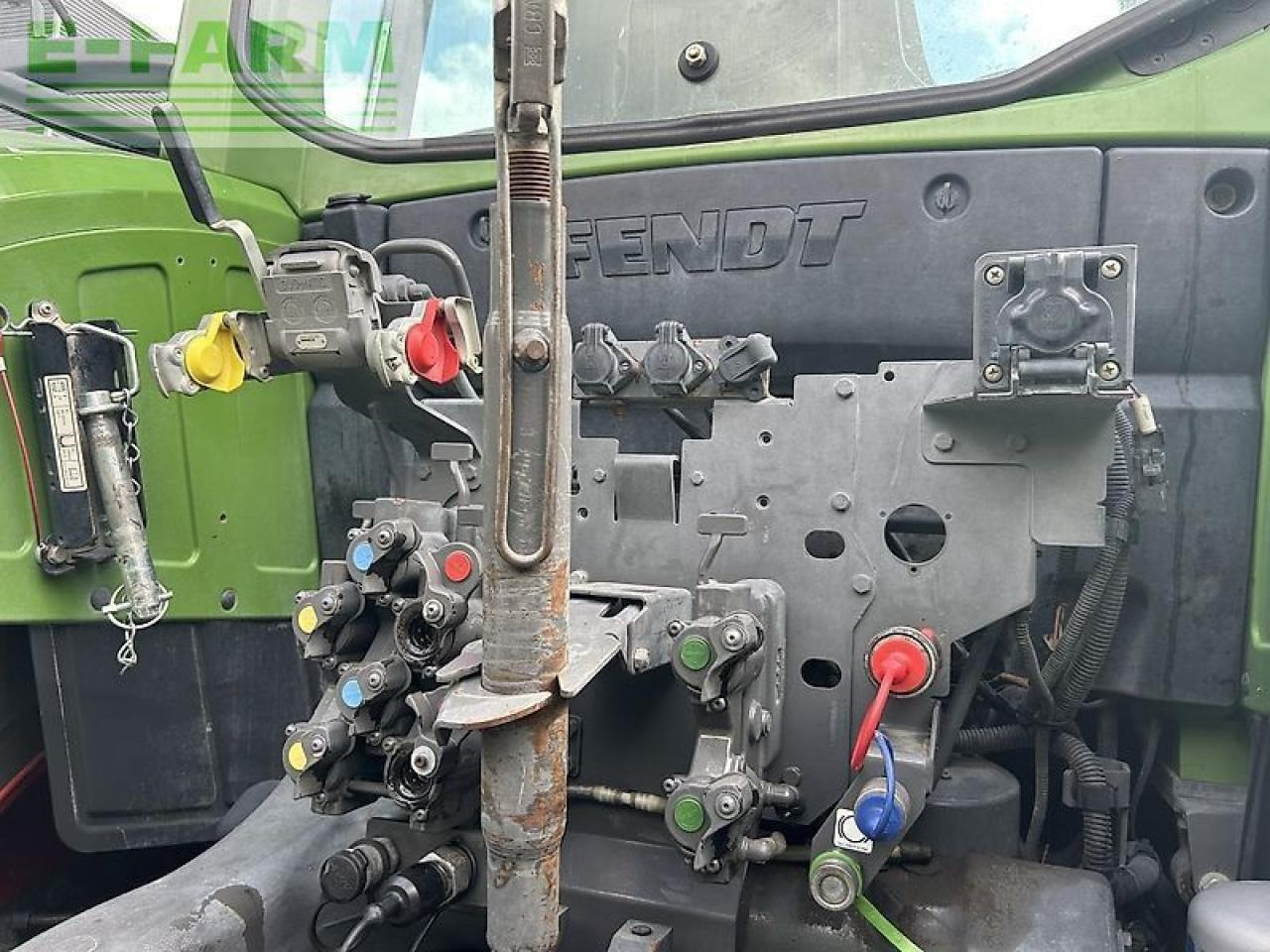 Fendt 724 vario s4 - Tracteur agricole: photos 4 Fendt 724 vario s4 - Tracteur agricole: photos 4