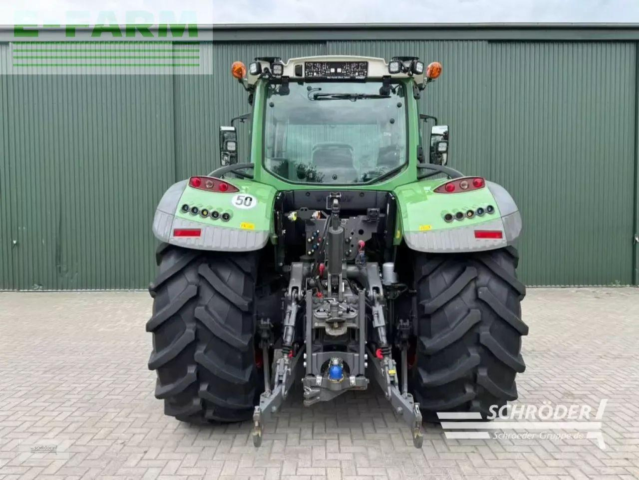 Fendt 724 vario s4 profi plus - Tracteur agricole: photos 4 Fendt 724 vario s4 profi plus - Tracteur agricole: photos 4
