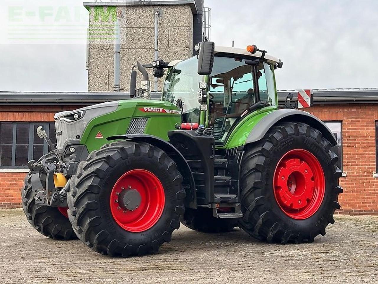 Fendt 728 vario gen7 profi+ setting2 *vollausstattung* ProfiPlus - Tracteur agricole: photos 2 Fendt 728 vario gen7 profi+ setting2 *vollausstattung* ProfiPlus - Tracteur agricole: photos 2