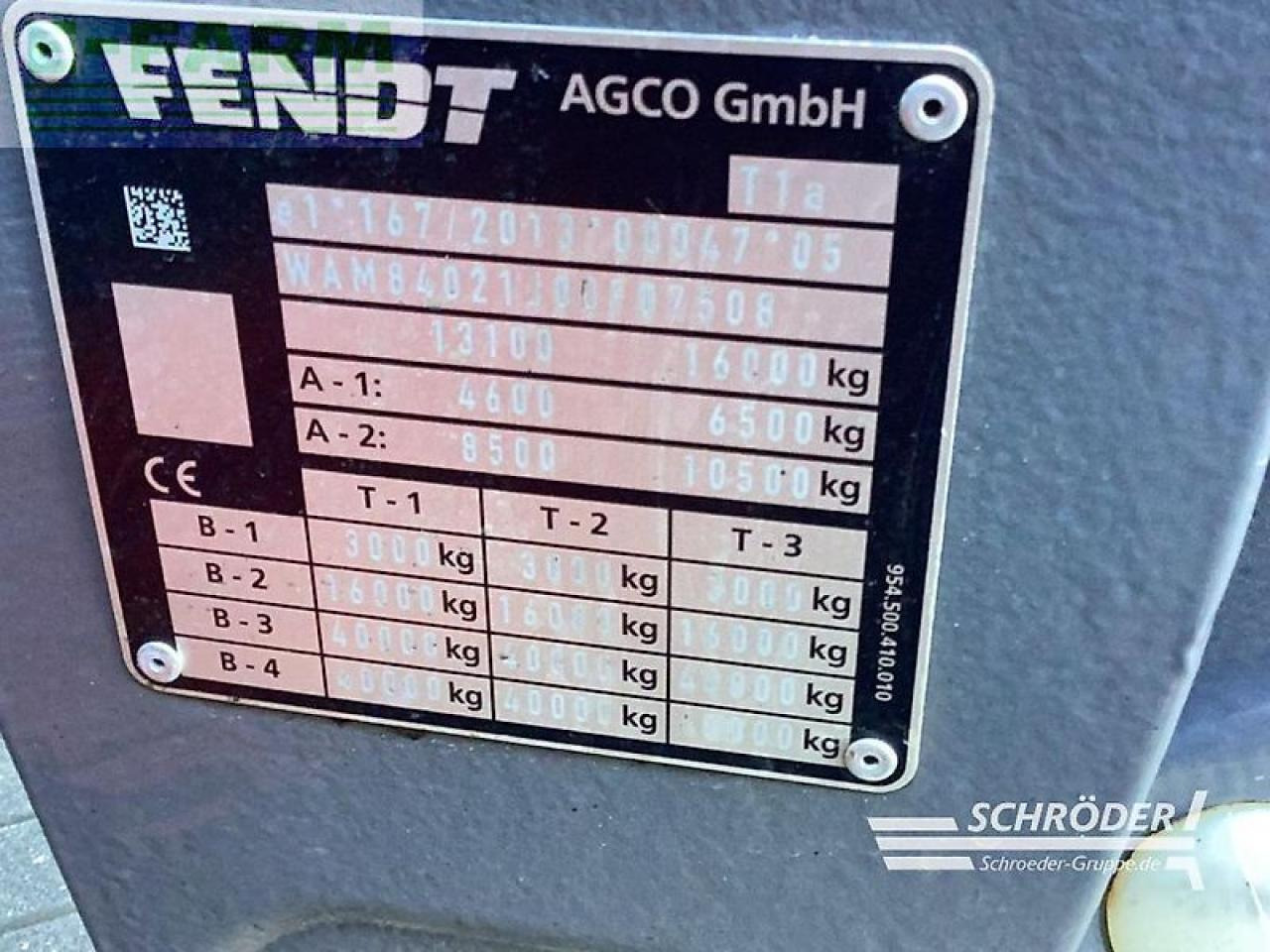 Fendt 824 vario s4 profi plus ProfiPlus - Tracteur agricole: photos 5 Fendt 824 vario s4 profi plus ProfiPlus - Tracteur agricole: photos 5