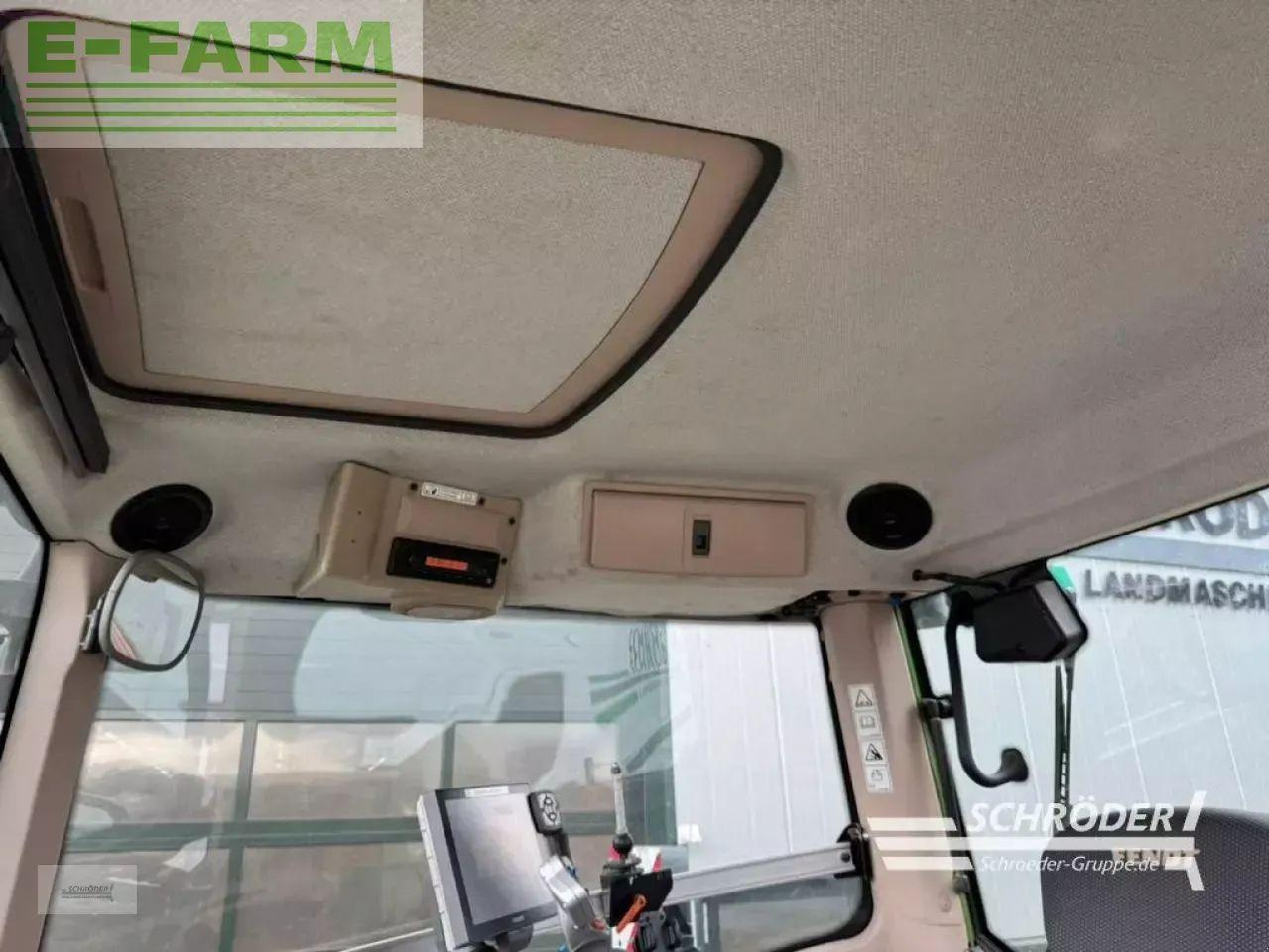 Tracteur agricole Fendt 824 vario s4 profi plus ProfiPlus: photos 18