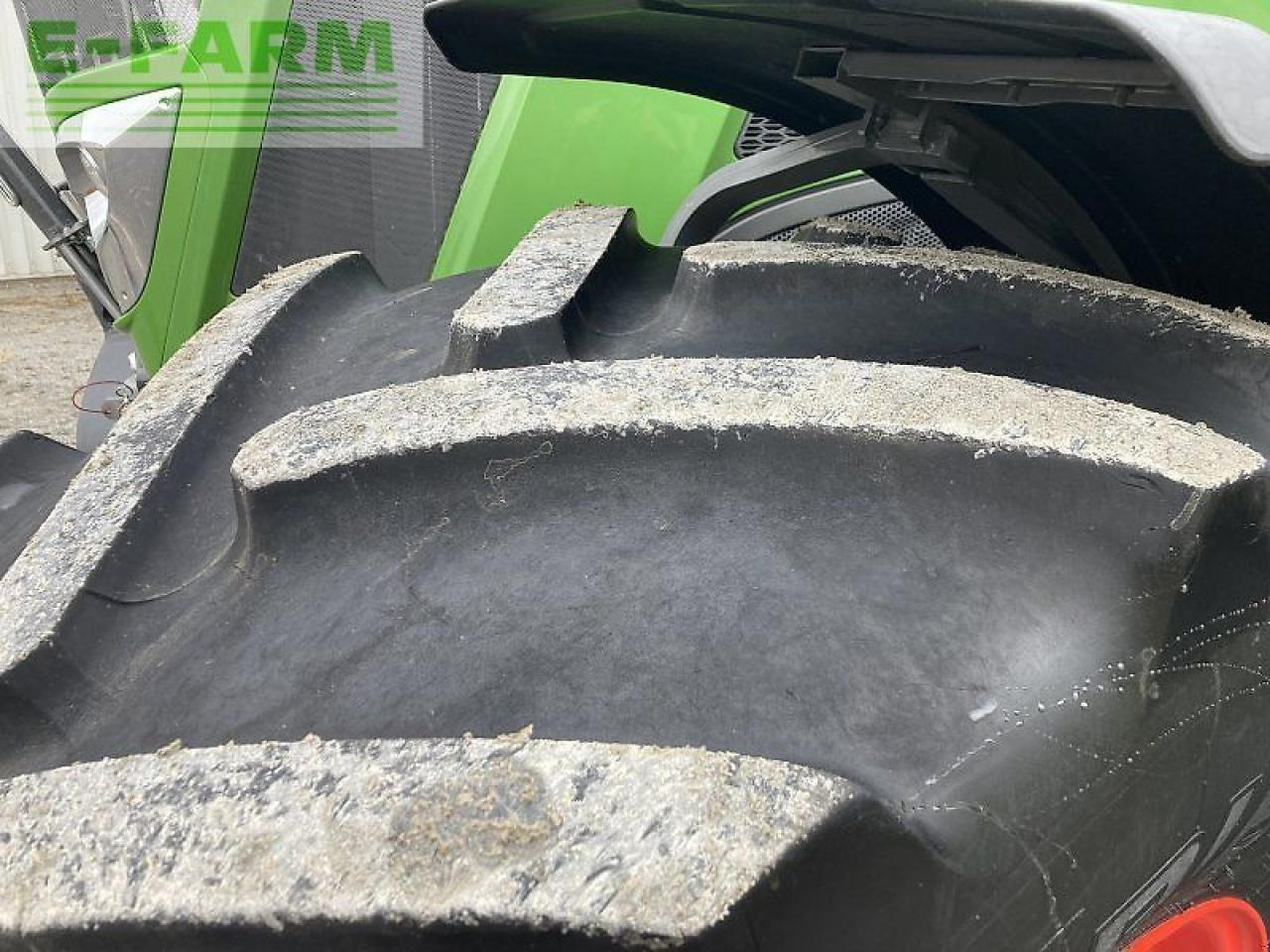 Fendt 826 vario profiplus ProfiPlus - Tracteur agricole: photos 3 Fendt 826 vario profiplus ProfiPlus - Tracteur agricole: photos 3