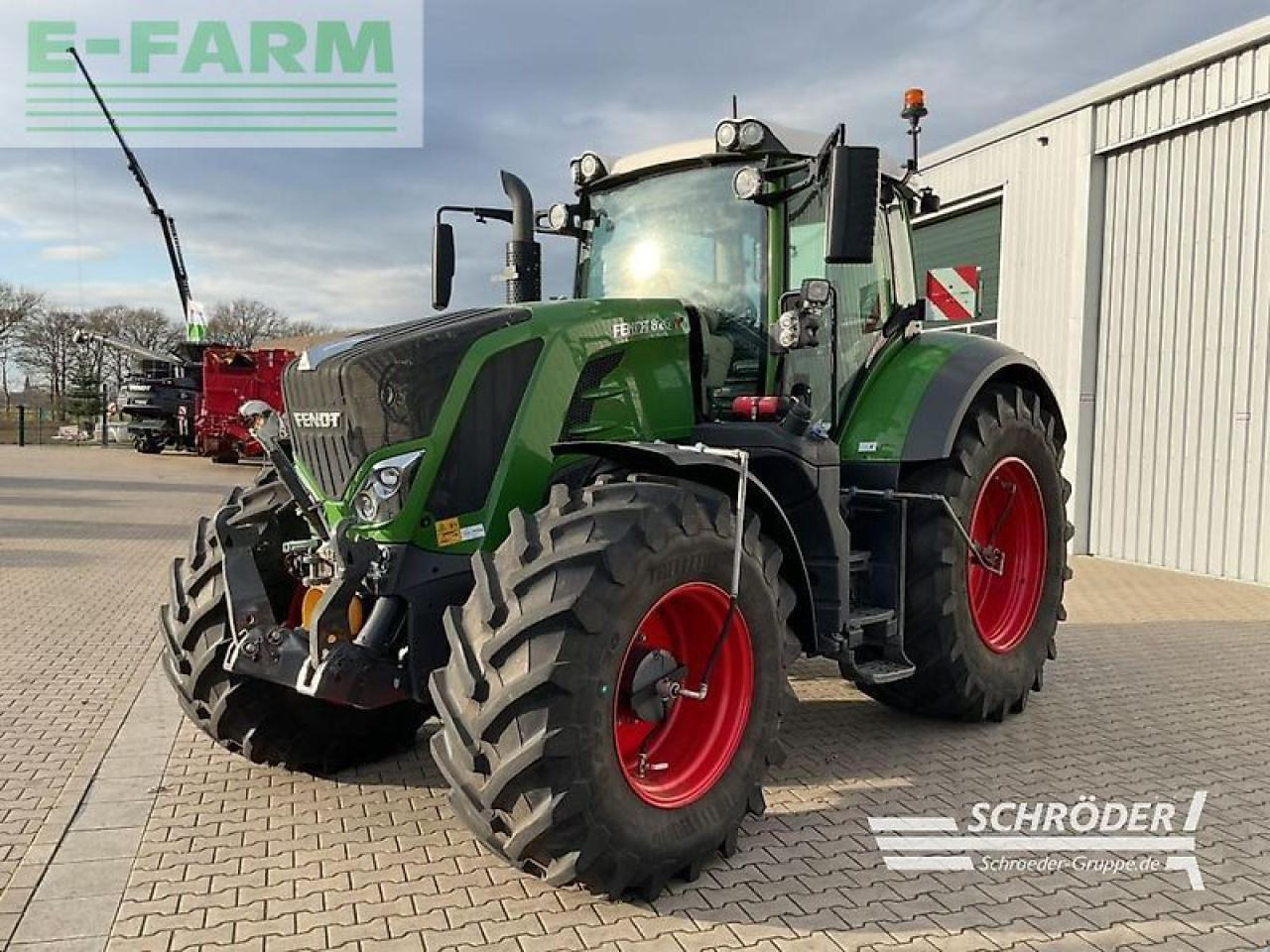 Fendt 826 vario s4 profi plus - Tracteur agricole: photos 4 Fendt 826 vario s4 profi plus - Tracteur agricole: photos 4