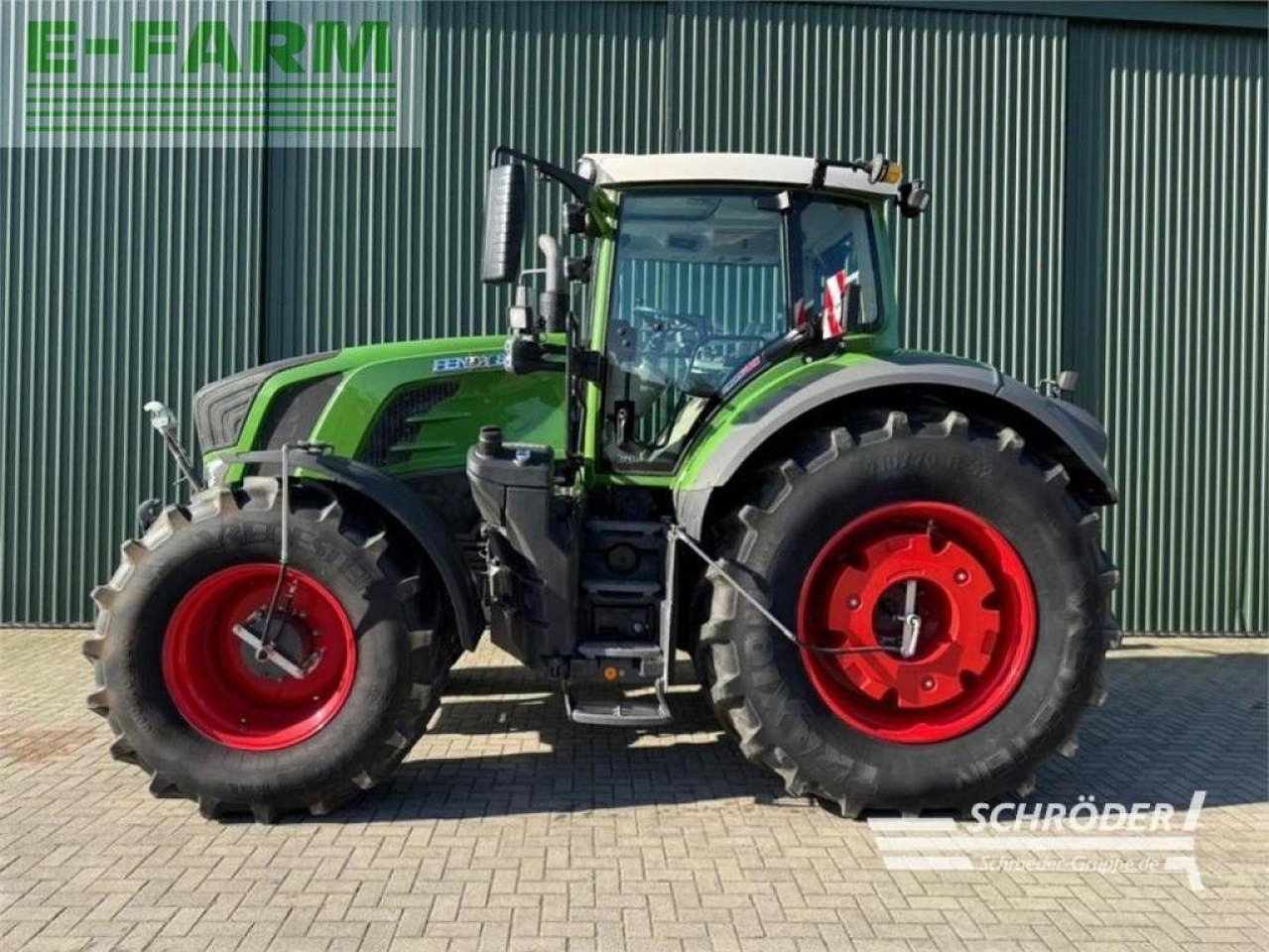 Fendt 828 s4 profi plus - Tracteur agricole: photos 2 Fendt 828 s4 profi plus - Tracteur agricole: photos 2