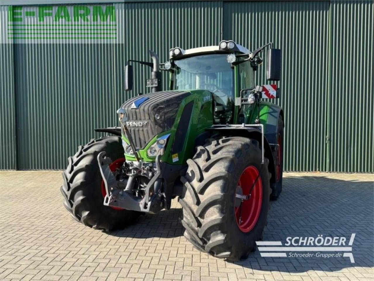 Fendt 828 s4 profi plus - Tracteur agricole: photos 1 Fendt 828 s4 profi plus - Tracteur agricole: photos 1