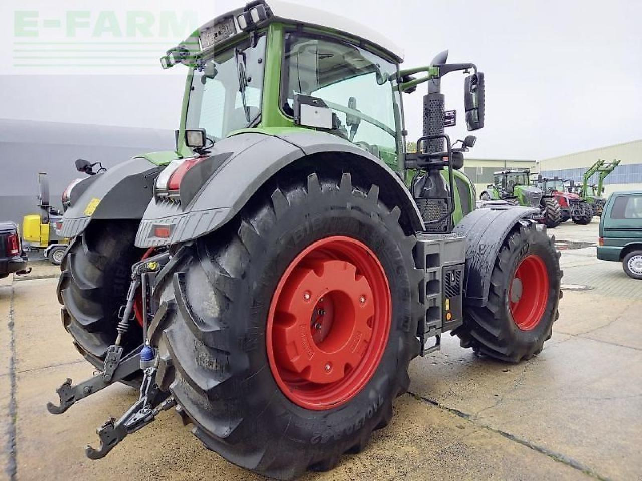 Fendt 828 vario s4 profi+ ProfiPlus - Tracteur agricole: photos 5 Fendt 828 vario s4 profi+ ProfiPlus - Tracteur agricole: photos 5