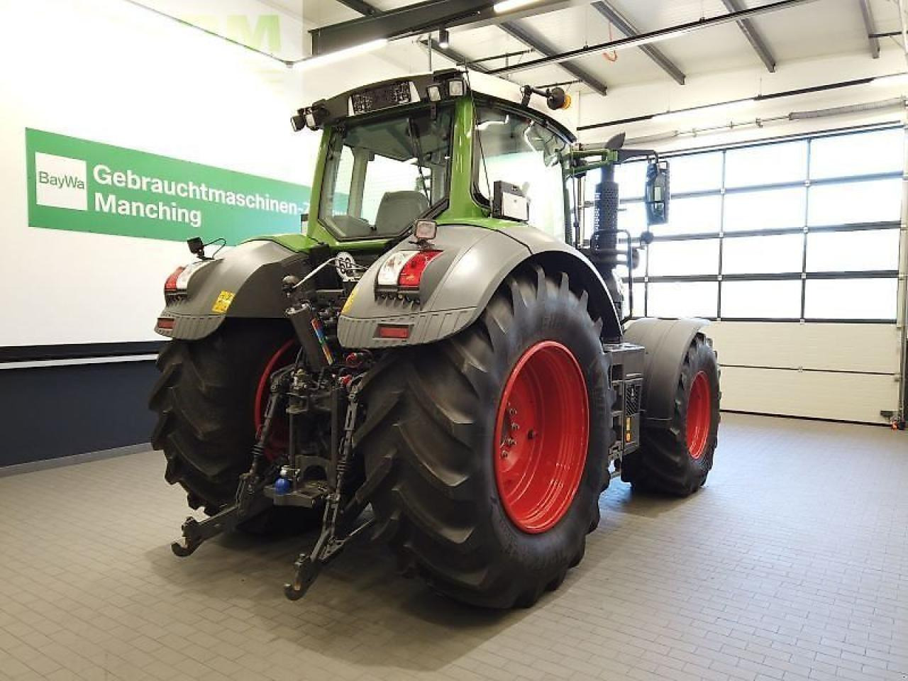 Fendt 828 vario s4 profi plus ProfiPlus - Tracteur agricole: photos 4 Fendt 828 vario s4 profi plus ProfiPlus - Tracteur agricole: photos 4
