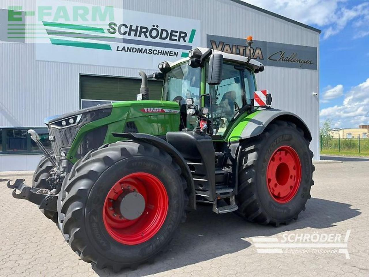 Fendt 942 vario gen7 profi plus ProfiPlus - Tracteur agricole: photos 1 Fendt 942 vario gen7 profi plus ProfiPlus - Tracteur agricole: photos 1