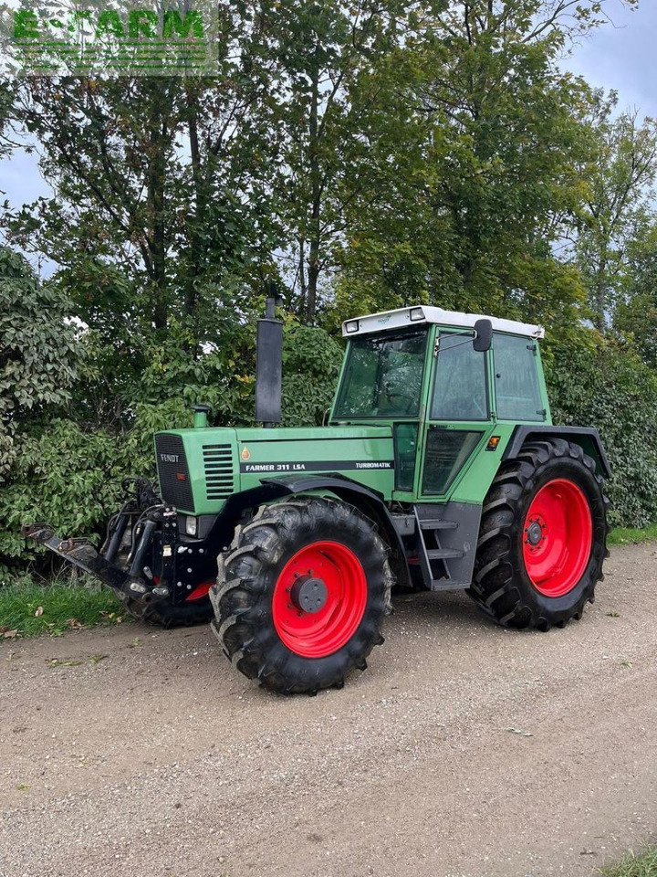 Fendt farmer 311 lsa 40 km/h - Tracteur agricole: photos 3 Fendt farmer 311 lsa 40 km/h - Tracteur agricole: photos 3