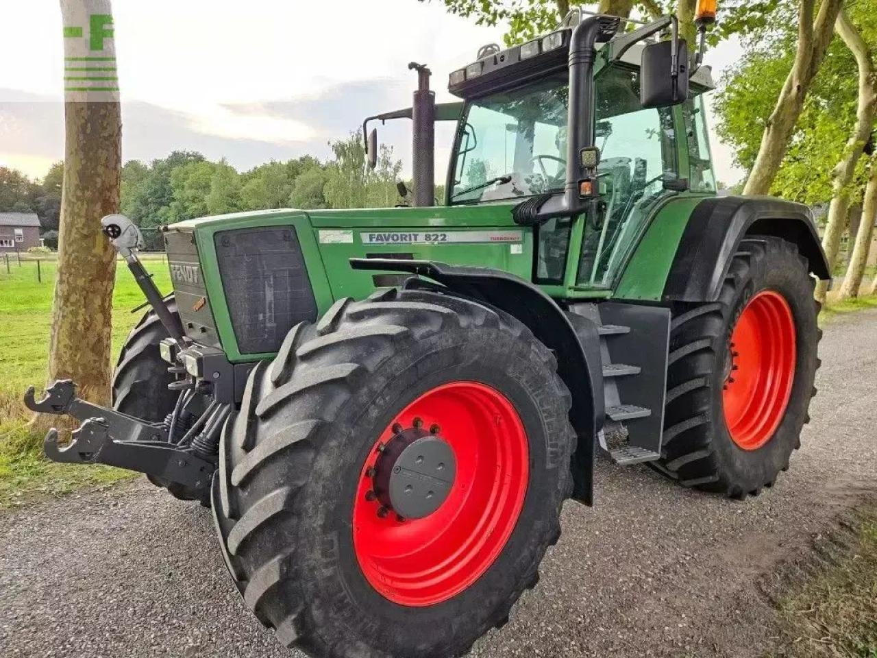 Fendt favorit 822 turboshift ( 816 818 824 ) - Tracteur agricole: photos 1 Fendt favorit 822 turboshift ( 816 818 824 ) - Tracteur agricole: photos 1