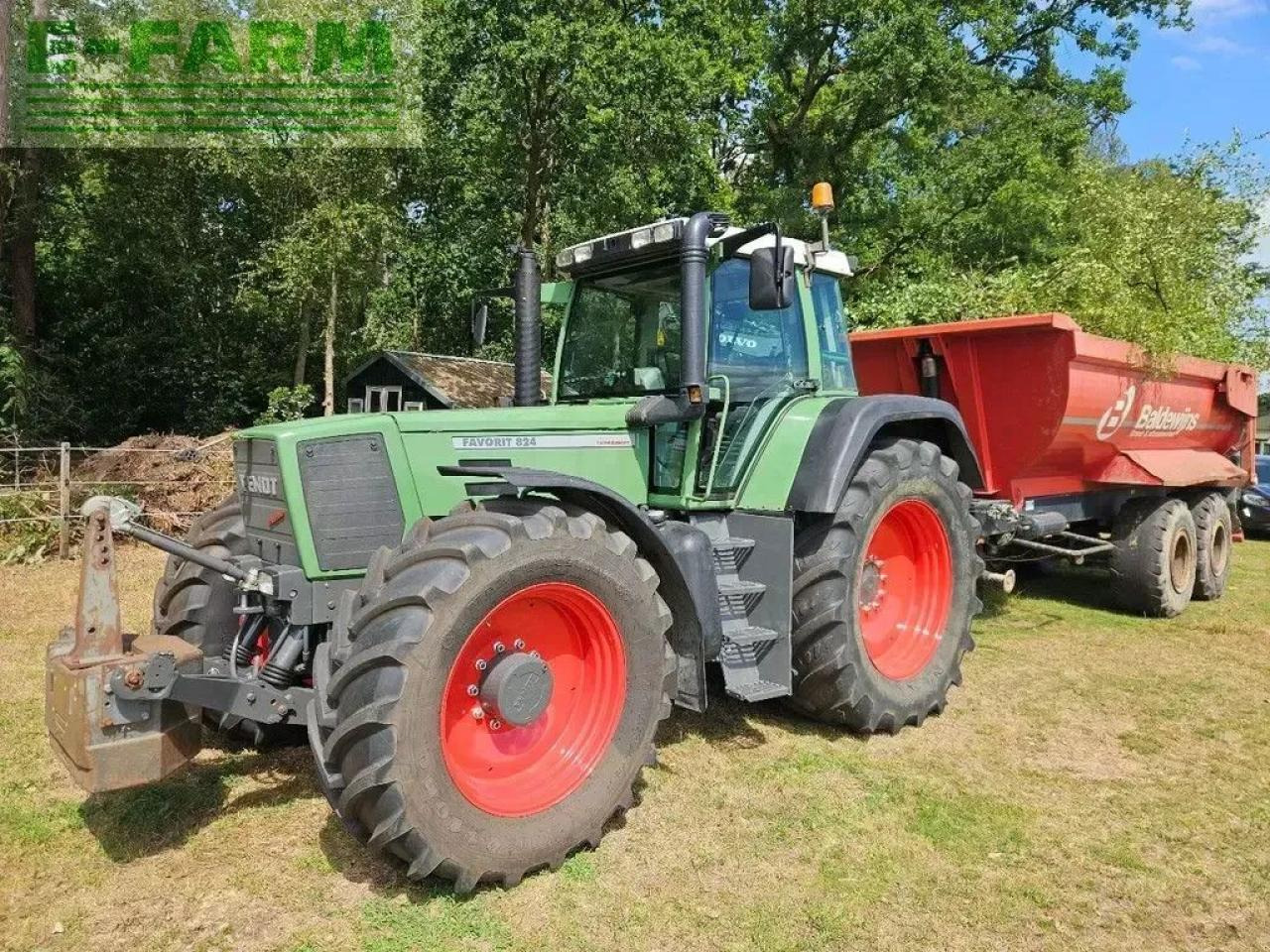 Fendt favorit 824 turboshift ( 816 818 822 ) - Tracteur agricole: photos 2 Fendt favorit 824 turboshift ( 816 818 822 ) - Tracteur agricole: photos 2