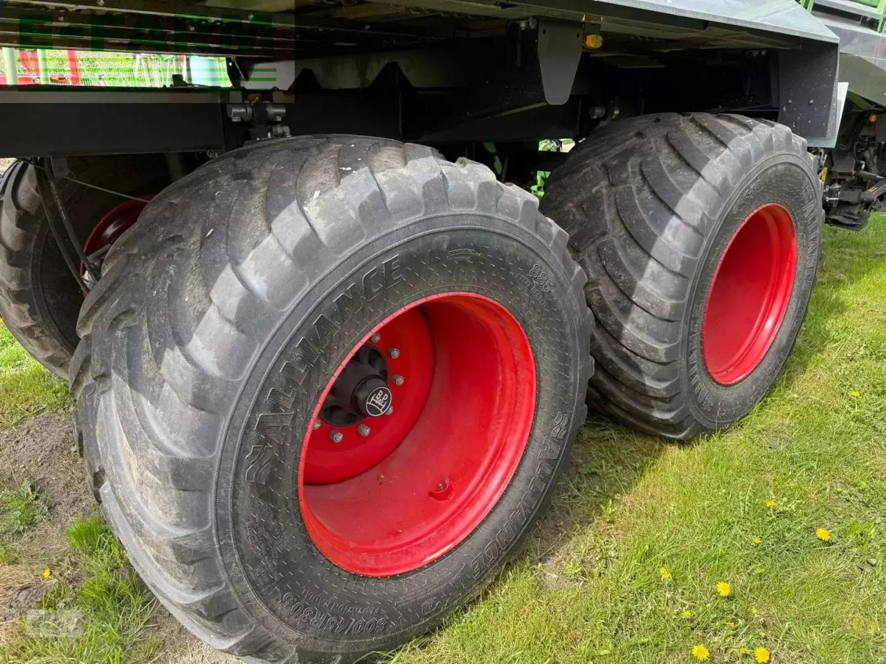 Fendt tigo 75 vr mit 800-er bereifung, laderaumabdeckung und dosierwalzen - Autochargeuse: photos 4 Fendt tigo 75 vr mit 800-er bereifung, laderaumabdeckung und dosierwalzen - Autochargeuse: photos 4