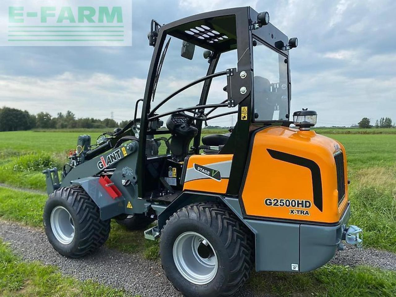 Giant g2500 x-tra hd neu - Mini pelle: photos 4 Giant g2500 x-tra hd neu - Mini pelle: photos 4