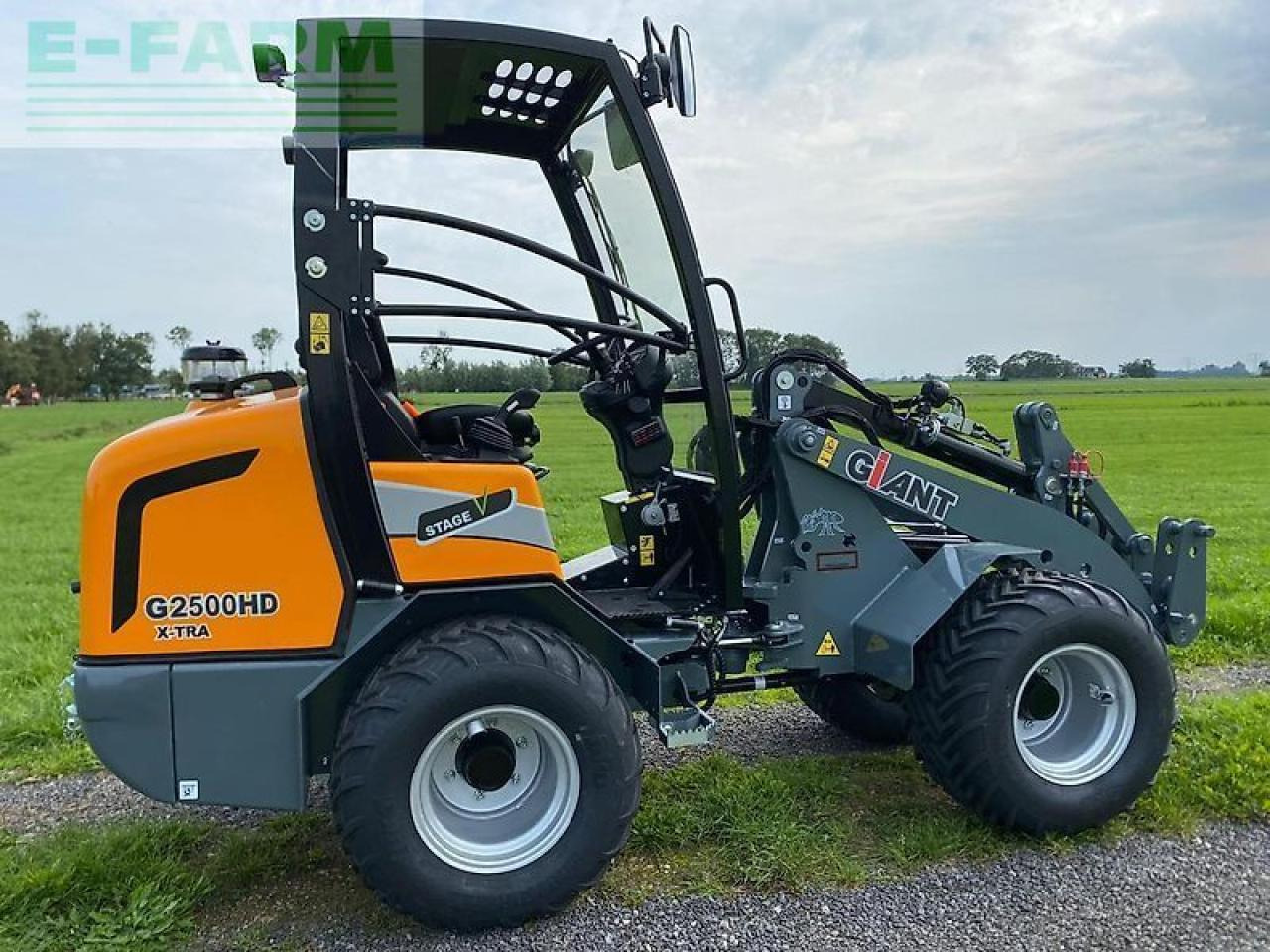 Giant g2500 x-tra hd neu - Mini pelle: photos 5 Giant g2500 x-tra hd neu - Mini pelle: photos 5