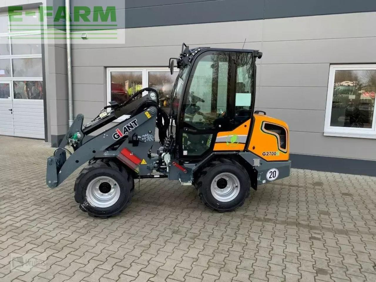 Giant g2700 elektro - Mini pelle: photos 3 Giant g2700 elektro - Mini pelle: photos 3