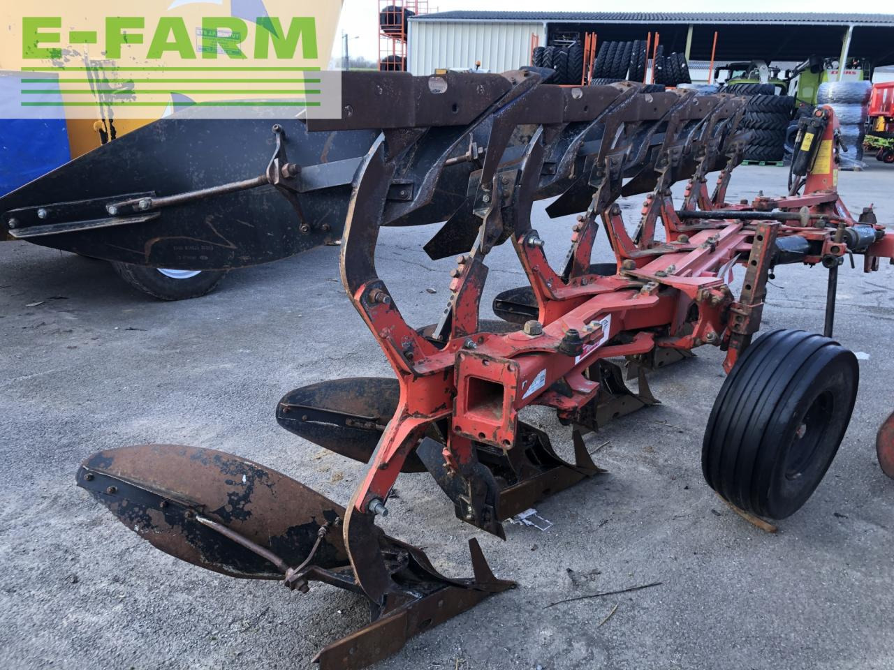 Gregoire Besson rcw 47 - Charrue: photos 4 Gregoire Besson rcw 47 - Charrue: photos 4