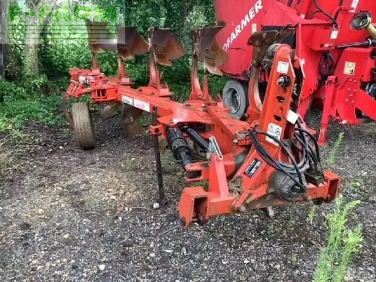 Gregoire Besson rs47 - Charrue: photos 1 Gregoire Besson rs47 - Charrue: photos 1